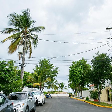 Numero Uno Beach Apartments San Juan Esterno foto